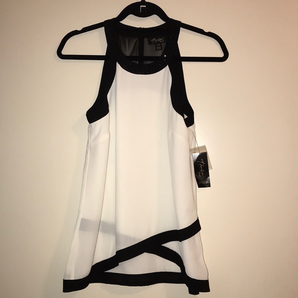 Sleeveless Blouse